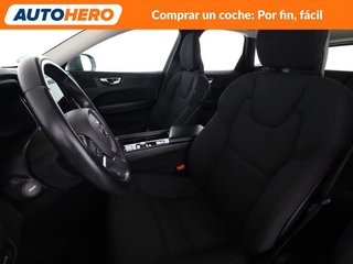Volvo XC60 2.0 B4 Mild-Hybrid Momentum Pro 2WD