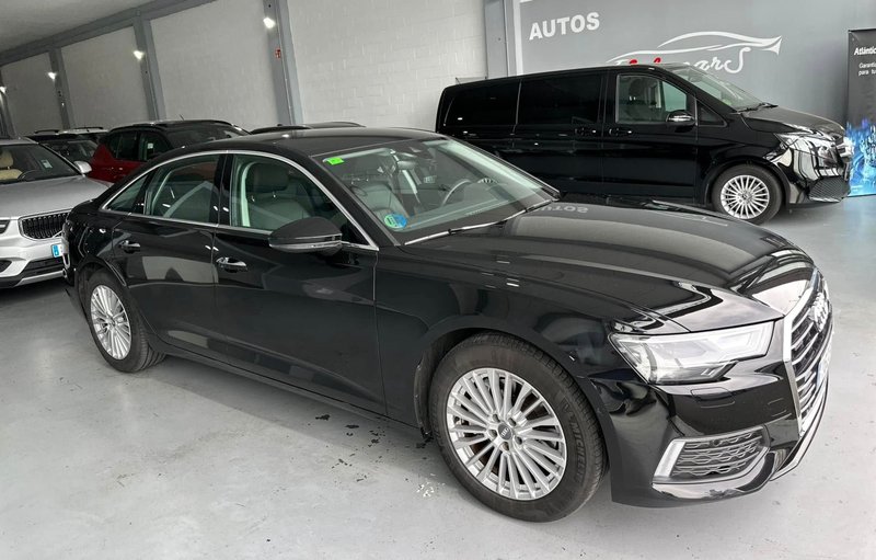 Audi A6 2019, foto 12
