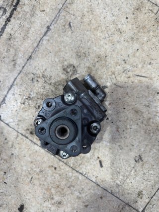 Bomba Dirección Porsche Cayenne 7L8422154G