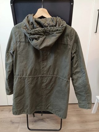 Stradivarius Parka verde Talla S