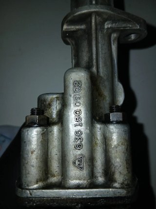 Bomba de aceite Mercedes OM636