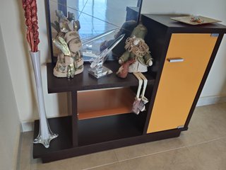 Mueble recibidor con espejo