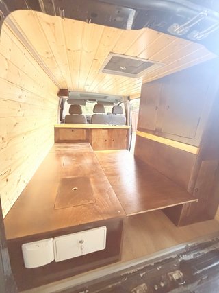 furgoneta camper Mercedes Vito 2011