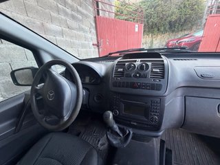 furgoneta camper Mercedes Vito 2011