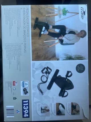 Pedaleador estático Crane con bandas elásticas