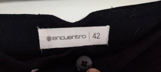 Pantalón vestir mujer azul marino botones dorados.