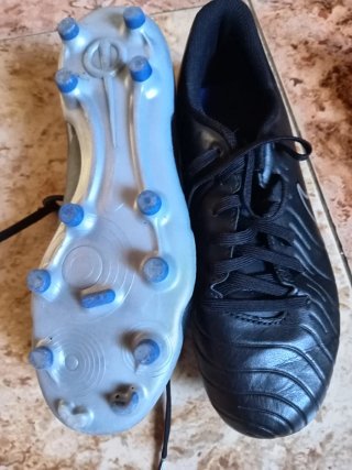 Vendo zapatillas de fútbol