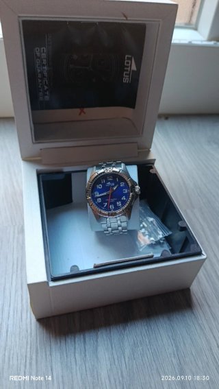 Reloj Lotus Azul y Plateado de niño