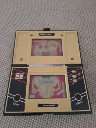 Nintendo Game & Watch Pinball