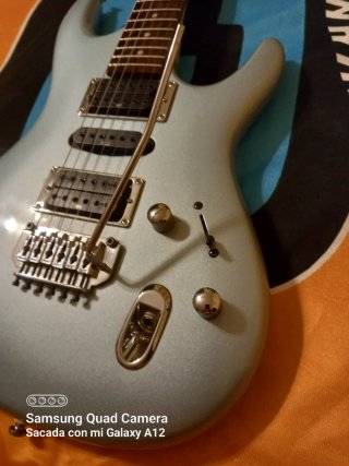 Ibanez EXR 170 Ergodyne Guitarra Eléctrica