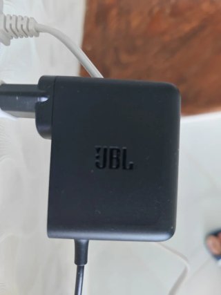 JBL Xtreme 5 azul con cargador