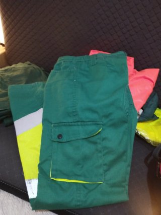Ropa trabajo lote 7 Pantalones+ Chaqueta +chaleco