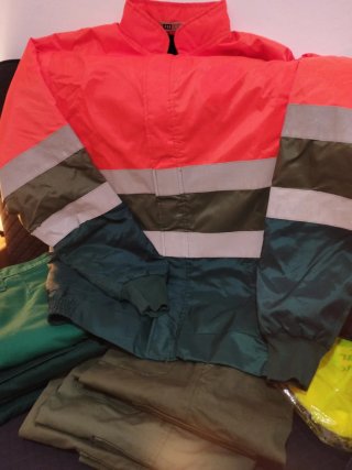 Ropa trabajo lote 7 Pantalones+ Chaqueta +chaleco