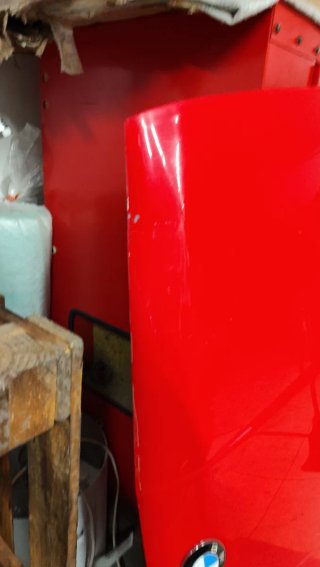 Capot BMW E30 Rojo