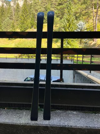 Atomic Redster S8 Revoshock S + X 12 GW 163cm