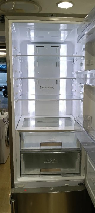 NEVERA COMBI L.G NO FROST ENERGÍA A+