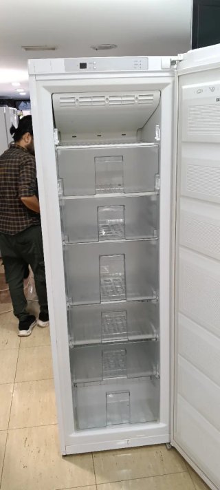 CONGELADOR VERTICAL NEWPOL NO FROST