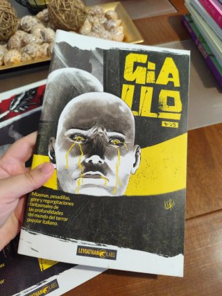 Giallo 1,2,3, rojo y púrpura