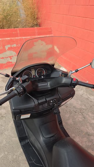 Suzuki Burgman 400 2009 Negra