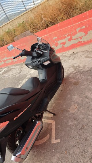 Suzuki Burgman 400 2009 Negra