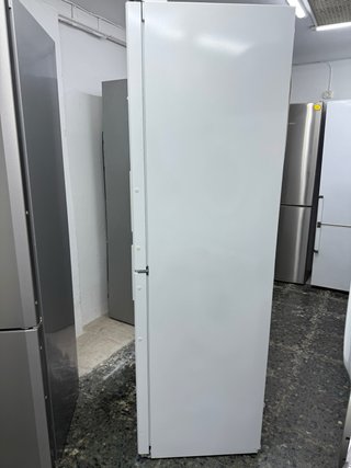Nevera Liebherr Blanca