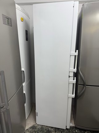Nevera Liebherr Blanca