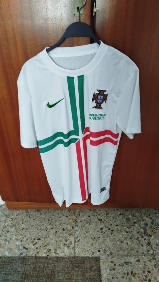 Camiseta Portugal Nike 2012