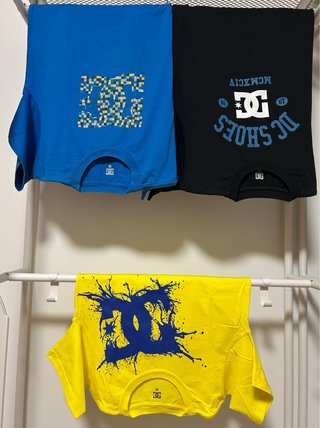 Lote 3 camisetas niño DC Shoes. Talla L/M