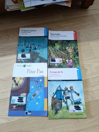 Lote de libros.