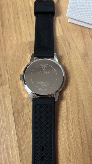 Reloj Guess Hombre Azul y Plateado