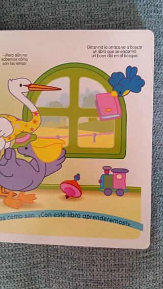 Dos libros de cuentos infantiles. Edad 2-3 años