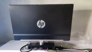 Monitor HP 23 Negro/Plateado precio negociable.