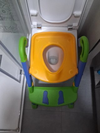 Orinal adaptable para niños