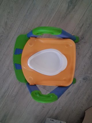 Orinal adaptable para niños