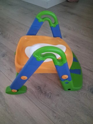 Orinal adaptable para niños