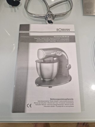 Robot amasador Bomann