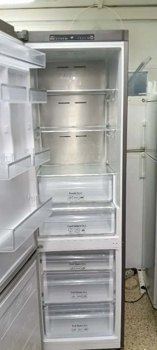 NEVERA COMBI SAMSUNG NO FROST ENERGÍA A+
