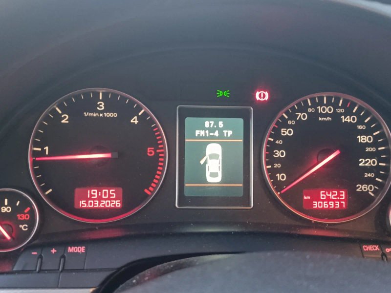 Audi A4 2001, foto 7