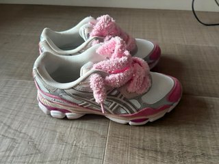 Asics Gel NYC rosas y blancas
