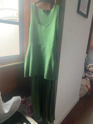 Vestido verde de doble tejido