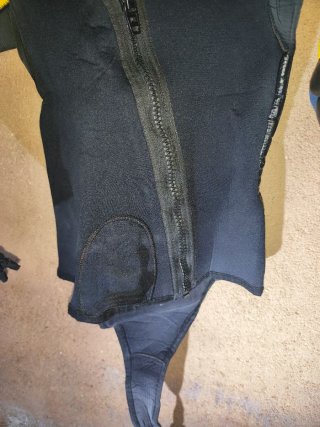 Chaqueta neopreno talla 3 o talla m. Seland aneto.