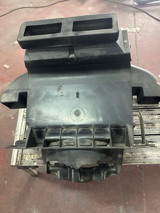 Ventilador Seat 131.. molduras y otros