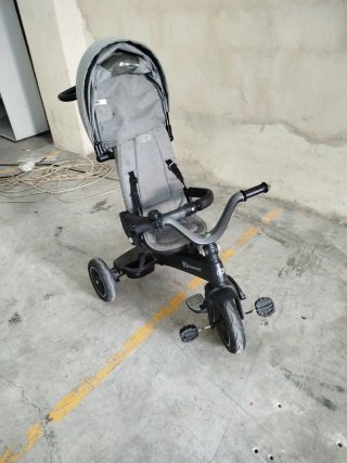 Triciclo Evolutivo Kinderkraft Gris
