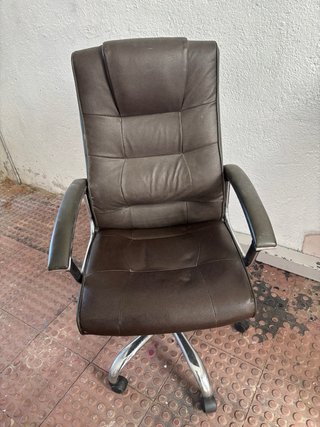 Silla de oficina giratoria