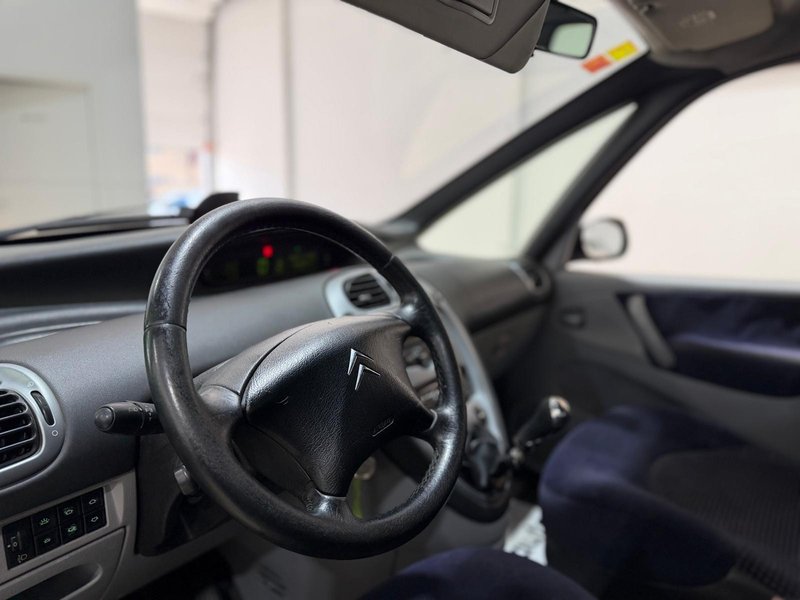 Citroën Xsara Picasso 2.0 HDI Exclusive 2005, foto 8