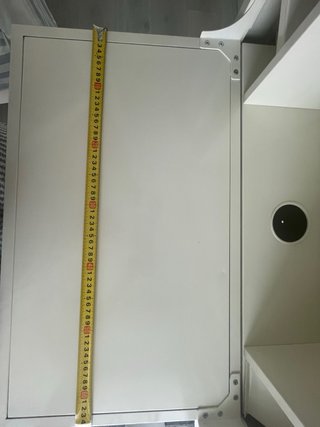 Buró Metálico Ikea Beige