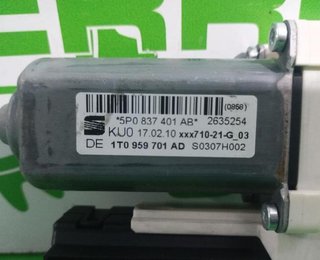 Motor elevalunas 5p0837401ab seat altea 1.4 113779