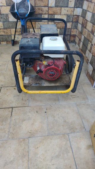 Generador Motosoldadora Honda GX390
