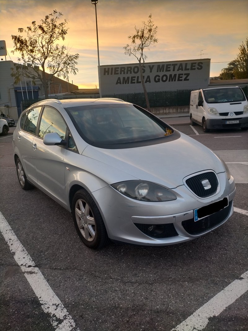 SEAT Altea XL 1.6 Stylance 2007, foto 2