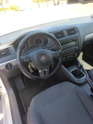 Volkswagen Jetta 2011